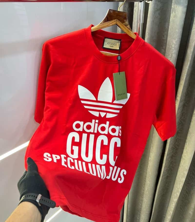 Gucc i Red Logo Print Imported Oversized T-Shirt With Premium Box Packing Secondary image