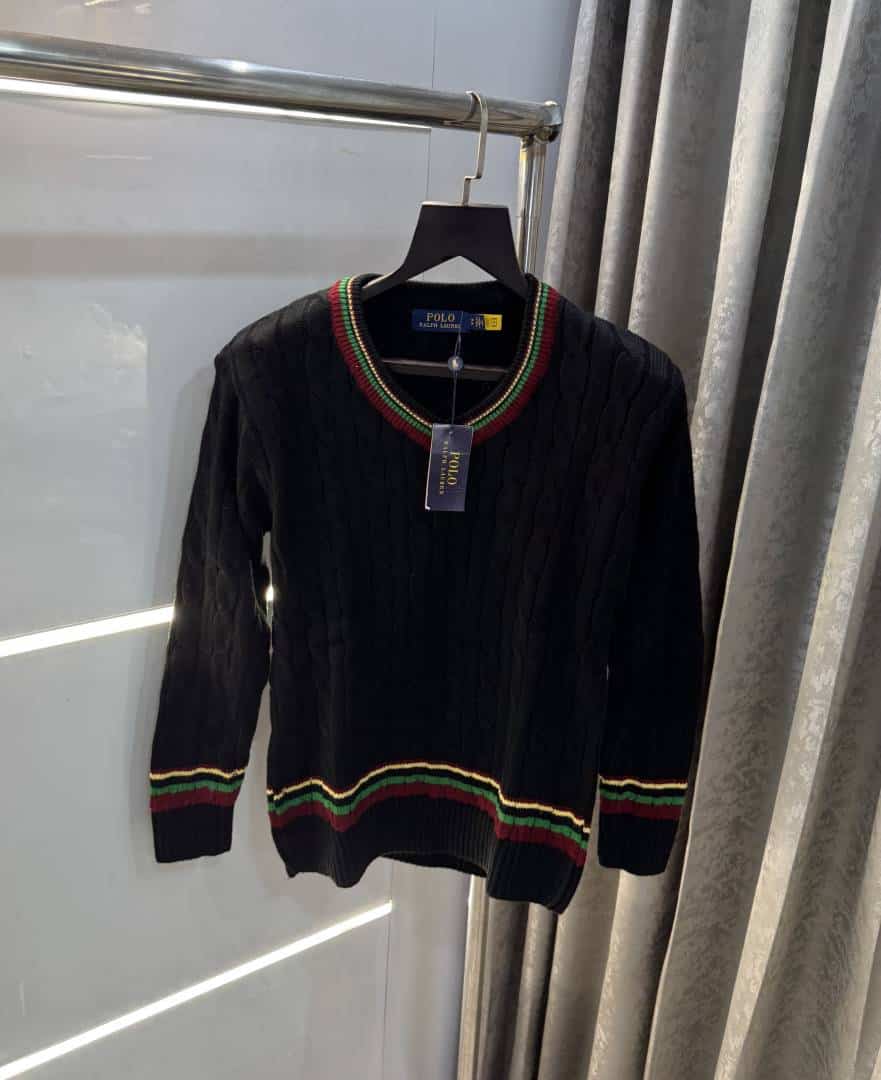 Ralp h lauren Black Knitted Premium Pull Over Secondary image