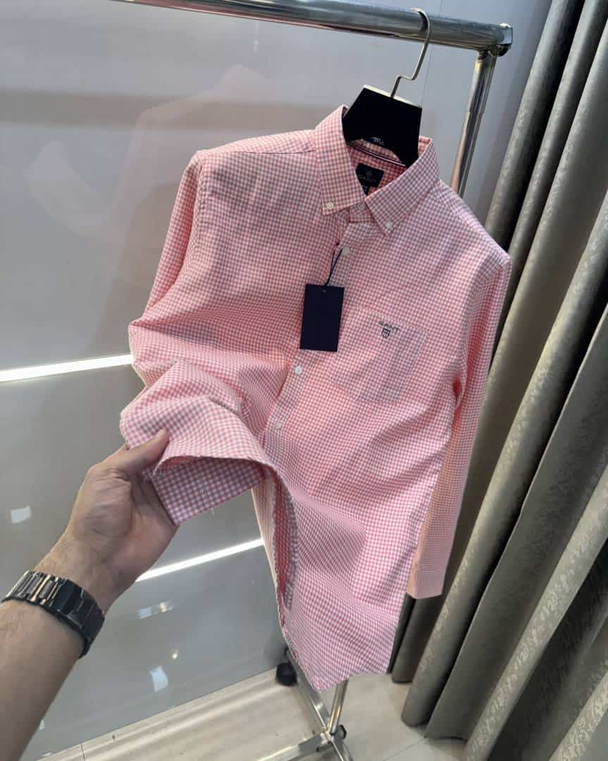 Gan t Pink Small Checks Premium Classic Shirt Main image