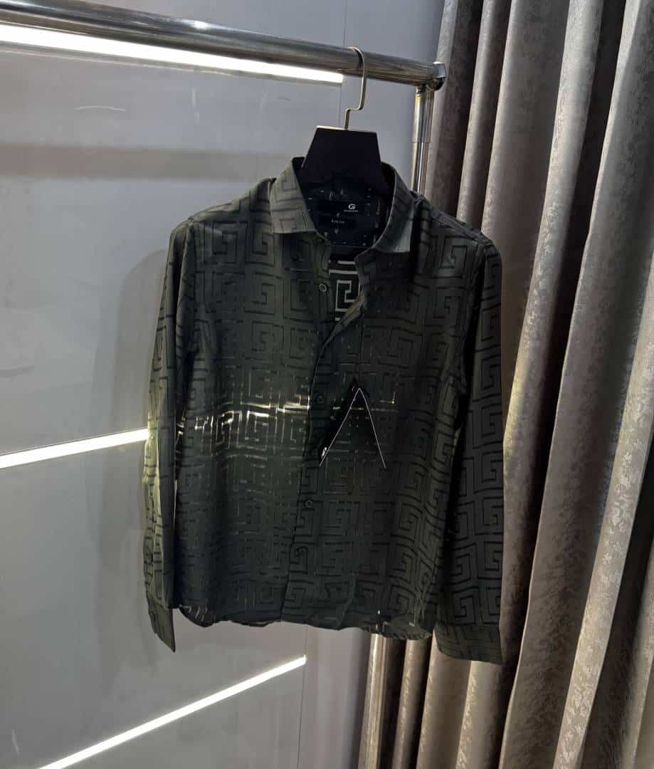 Givench y Paris Bottle Green MonogRam Premium Shirt Secondary image