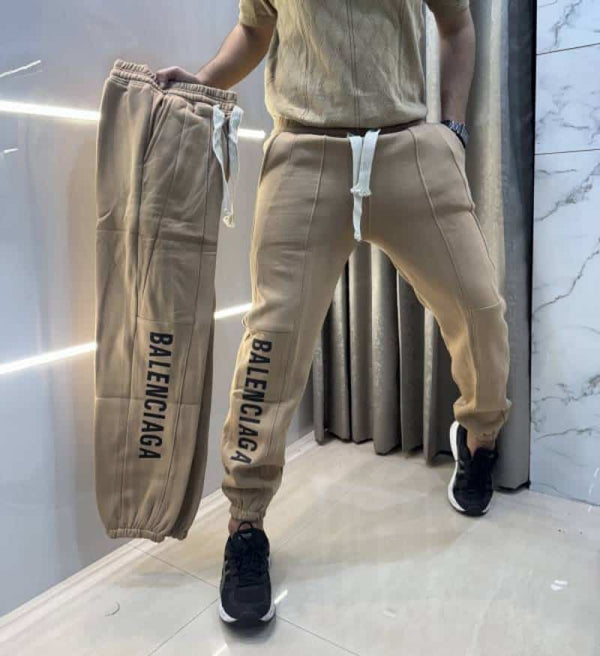 Balenciag a Beige Logo Print Premium Jogger Sweatpant