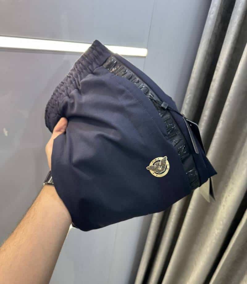 Emporio Arman i Grey Patch Logo Imported Jogger With Carry Bag Secondary image