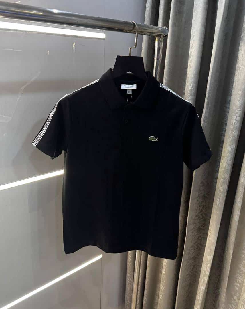 Lacost e Black Shoulder Logo Premium Polo T-Shirt