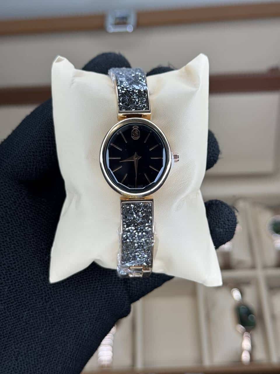 Swarovsk i Diamond Copper Black Ladies Premium Watch 8158