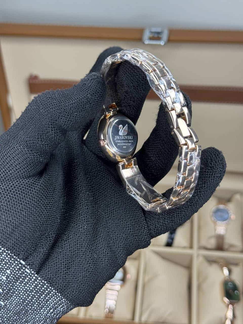 Swarovsk i Diamond Copper Black Ladies Premium Watch 8158