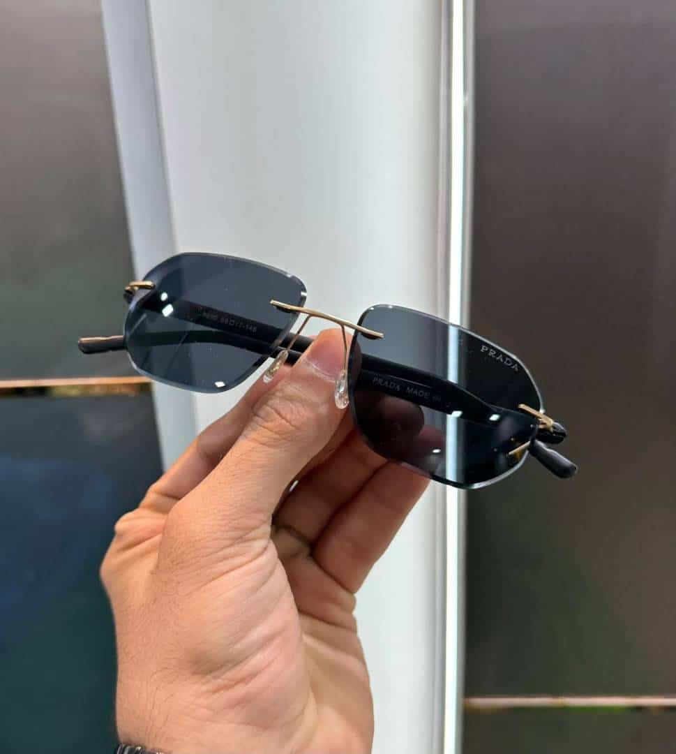 Prad a Milano All Black Premium Shade 8690