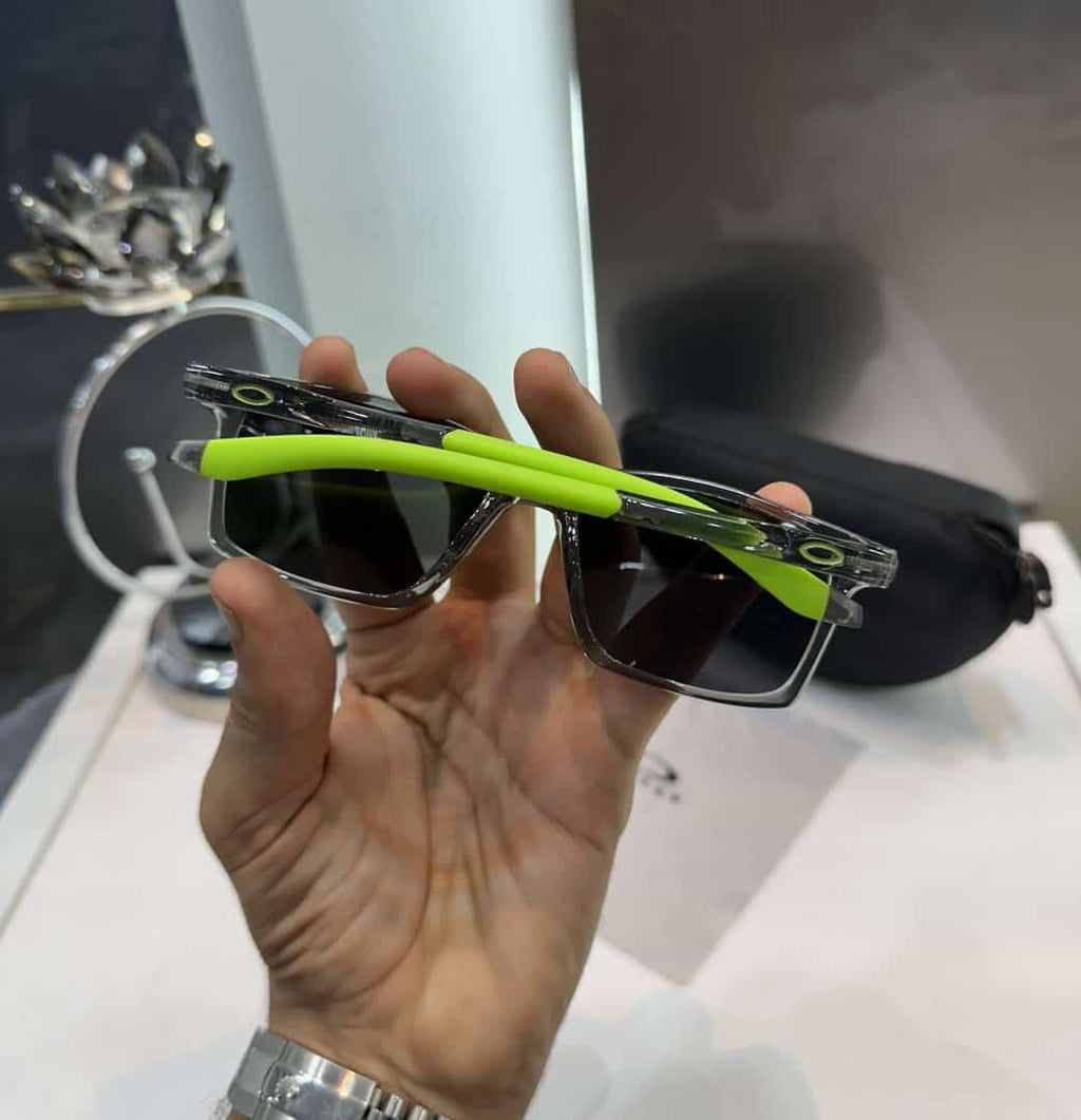 Oakle y Designer Green-Black Premium Shade 6802
