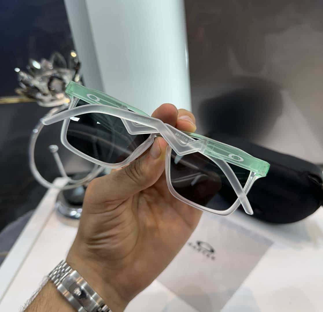Oakle y Designer Green-Black Premium Shade 3116 Secondary image