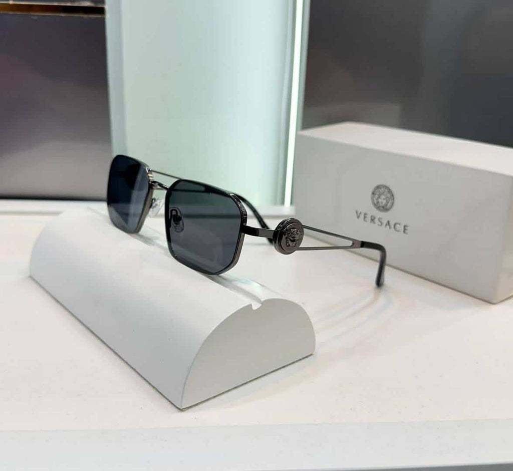 Versac e Designer All Black Premium Shade 9113