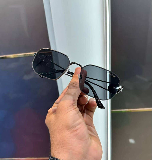 Versac e Designer All Black Premium Shade 9113