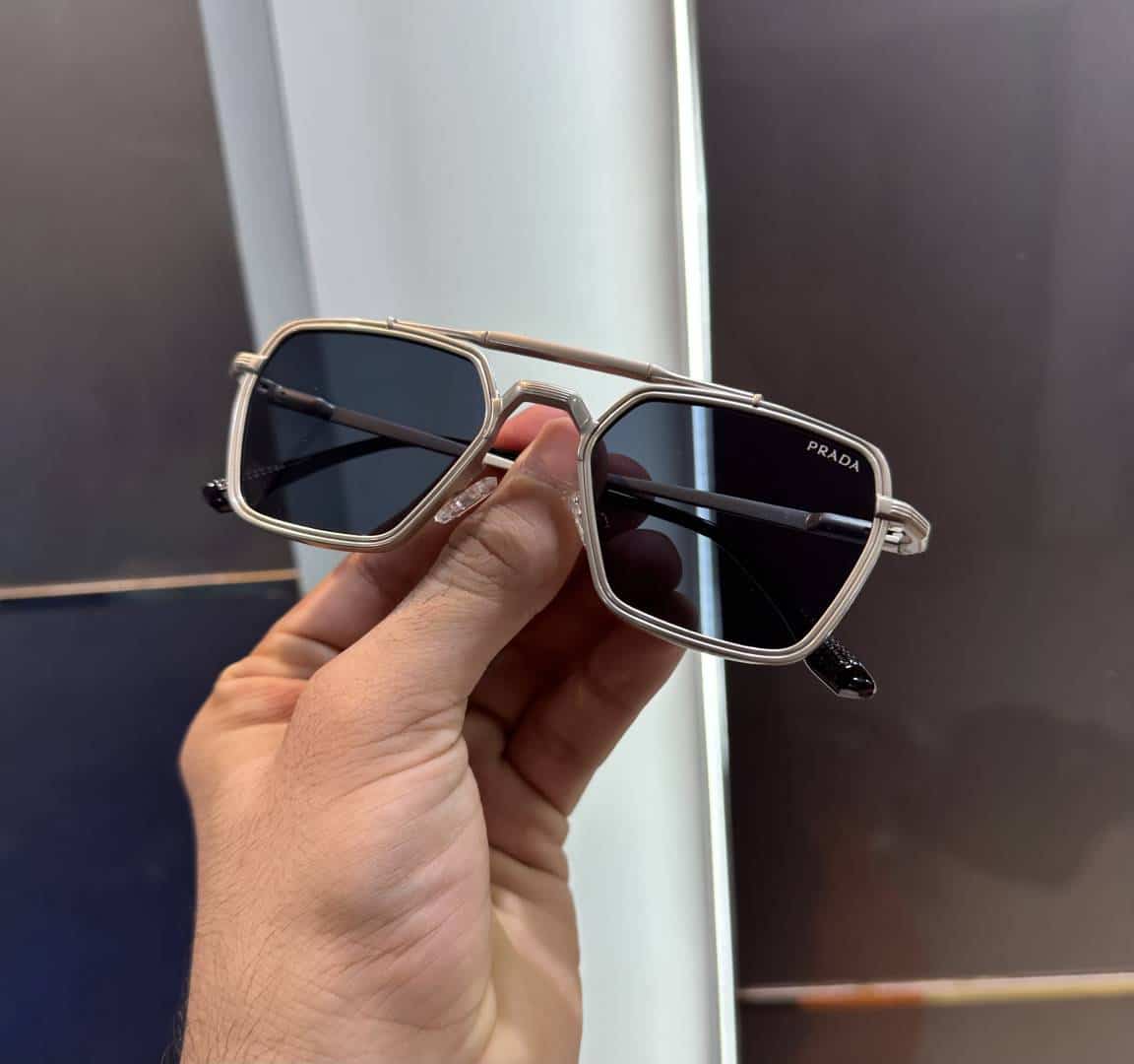 Prad a Milano Silver Black Luxury Shade 3093