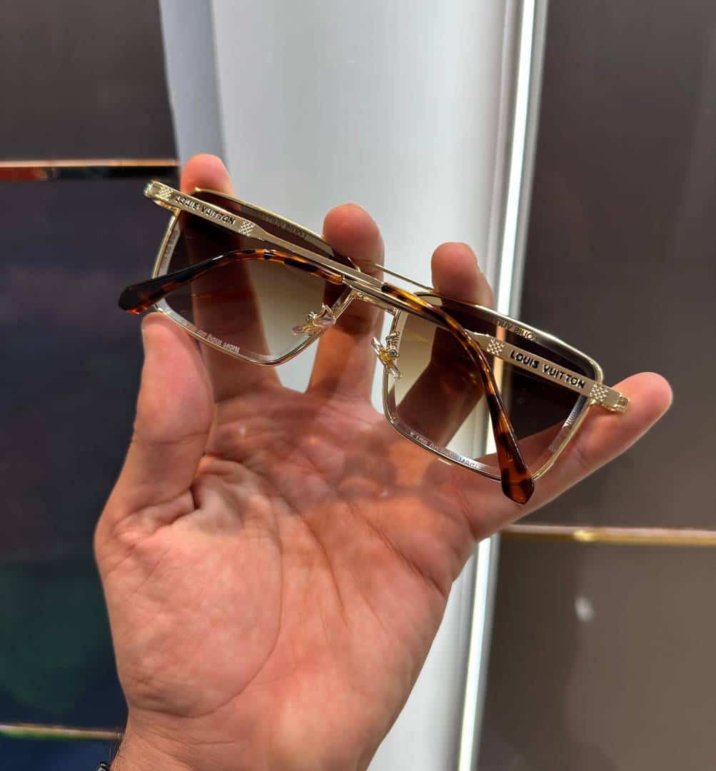 Louis  Vuitton Gold Brown Premium Shade 2610