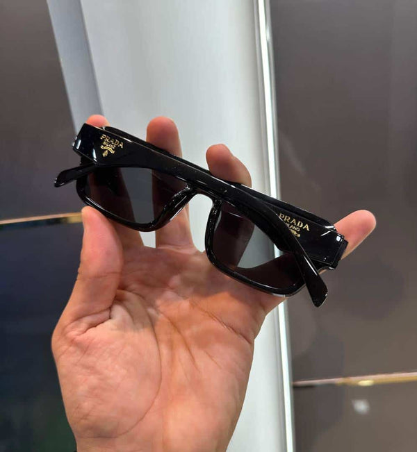 Prad a Milano All Black LuXury Shade 055