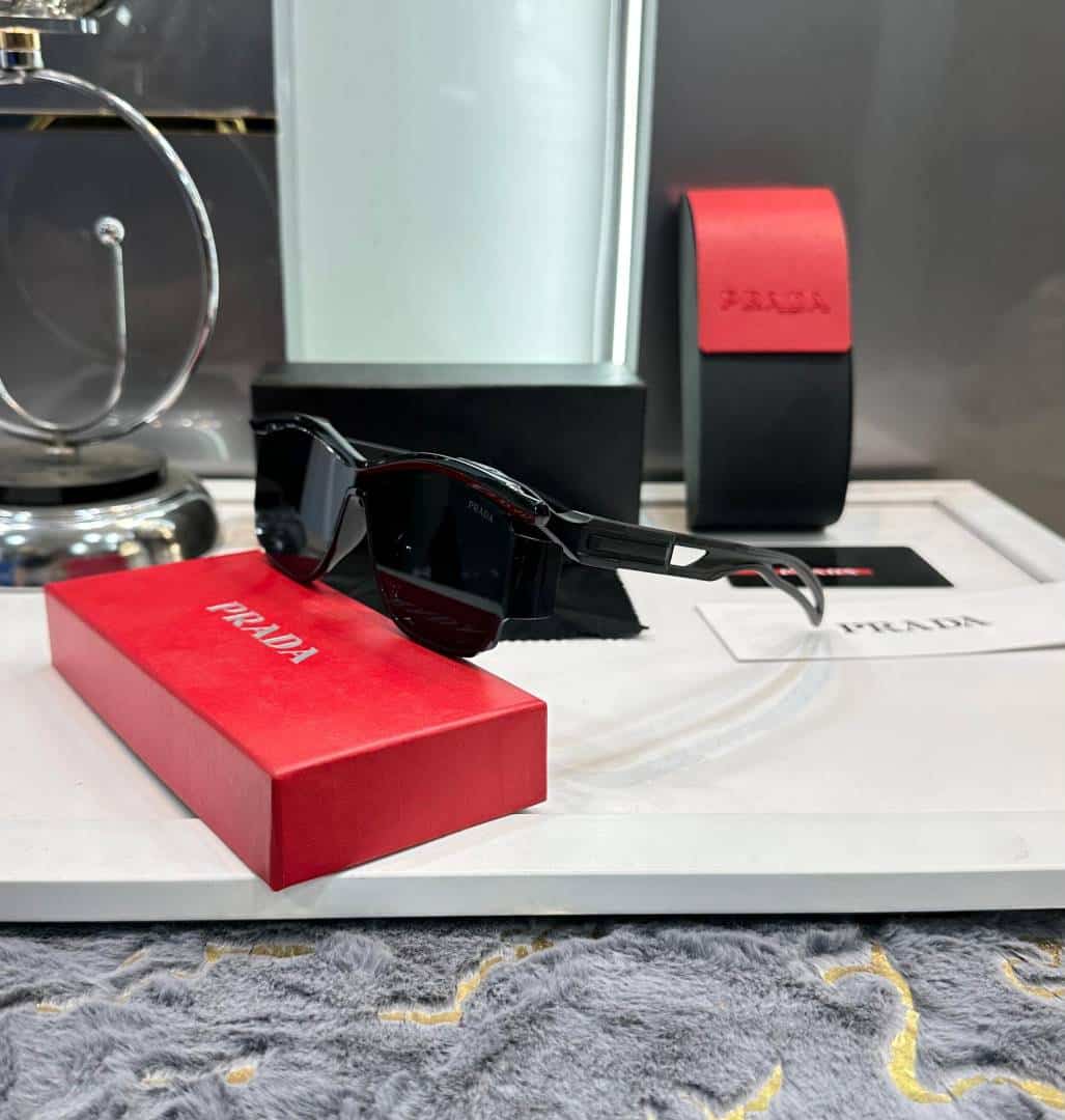 Prad a Milano All Black Premium Shade 8899 Main image