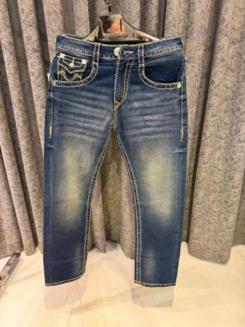 TRUE RELIGION IMPORTED JEANS 100% BOOTCUT