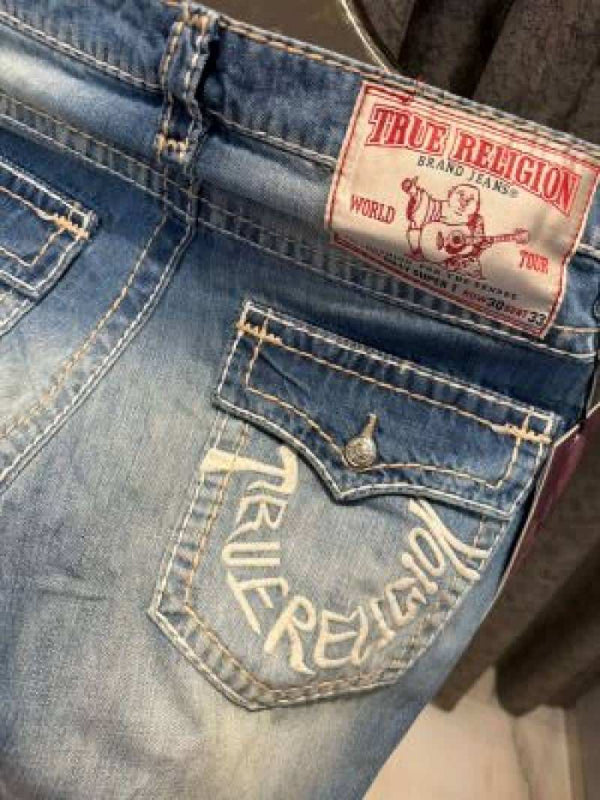 TRUE RELIGION IMPORTED JEANS 100% BOOTCUT