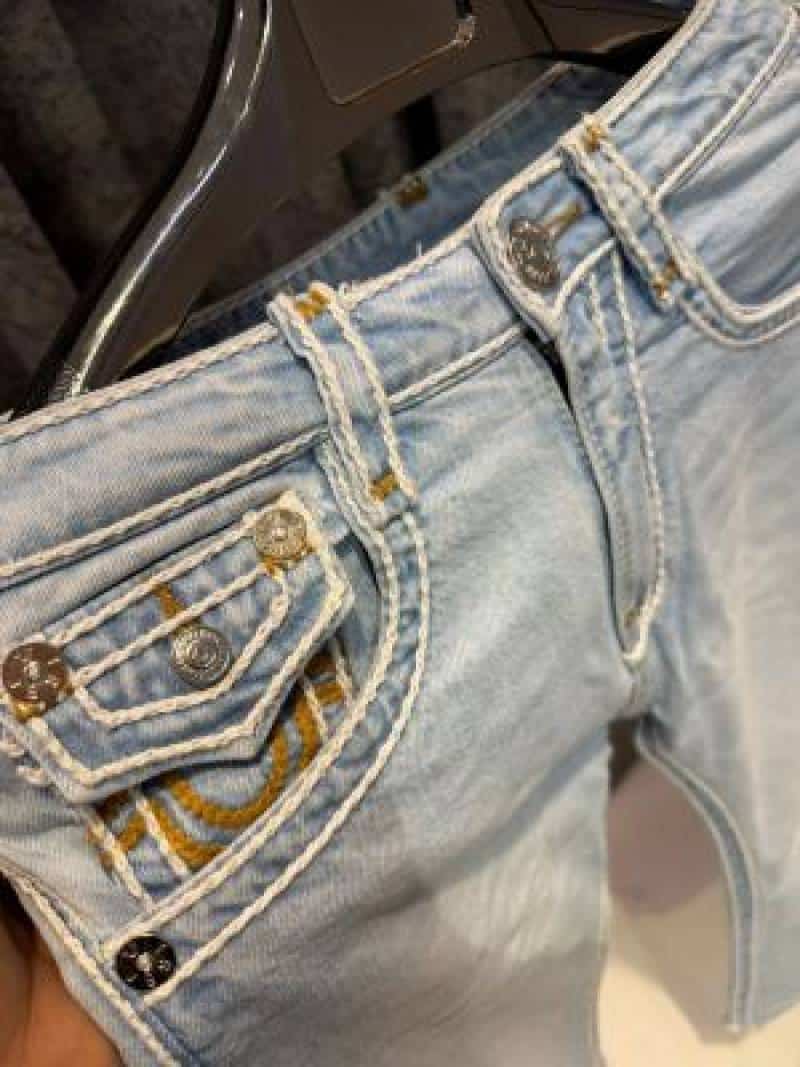 TRUE RELIGION IMPORTED JEANS 100% BOOTCUT
