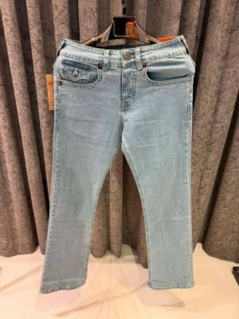 TRUE RELIGION IMPORTED JEANS 100% BOOTCUT