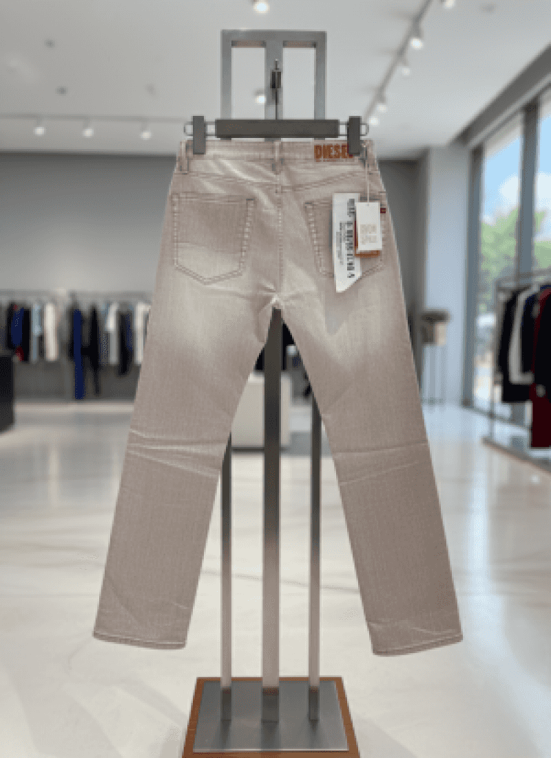 DIESE_L IMPORTED BOOTCUT CODE ROY CREAM JEANS