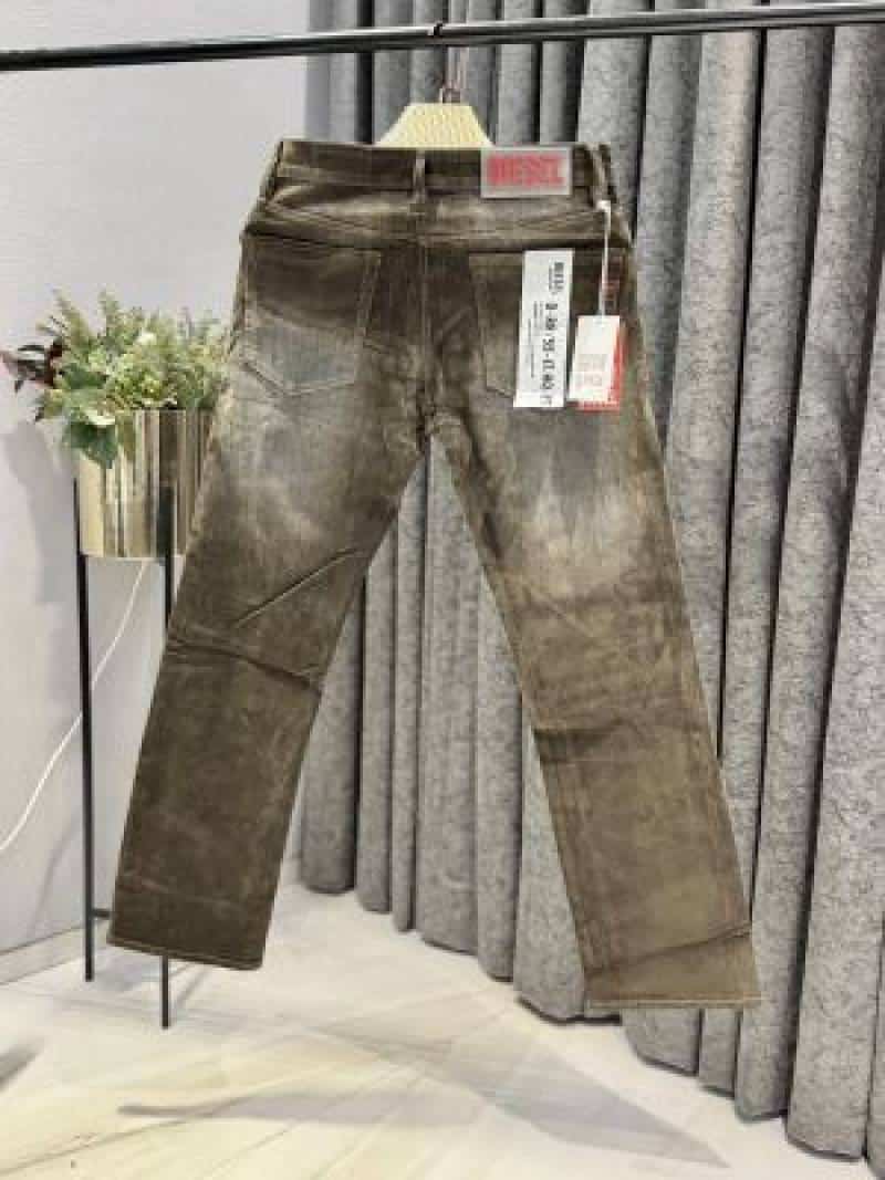 DIESE_L IMPORTED BOOTCUT CODE ROY COFFEE JEANS