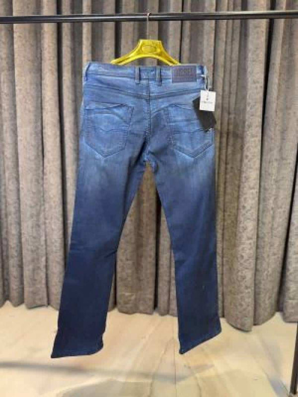 DIESE_L IMPORTED BOOTCUT JEANS