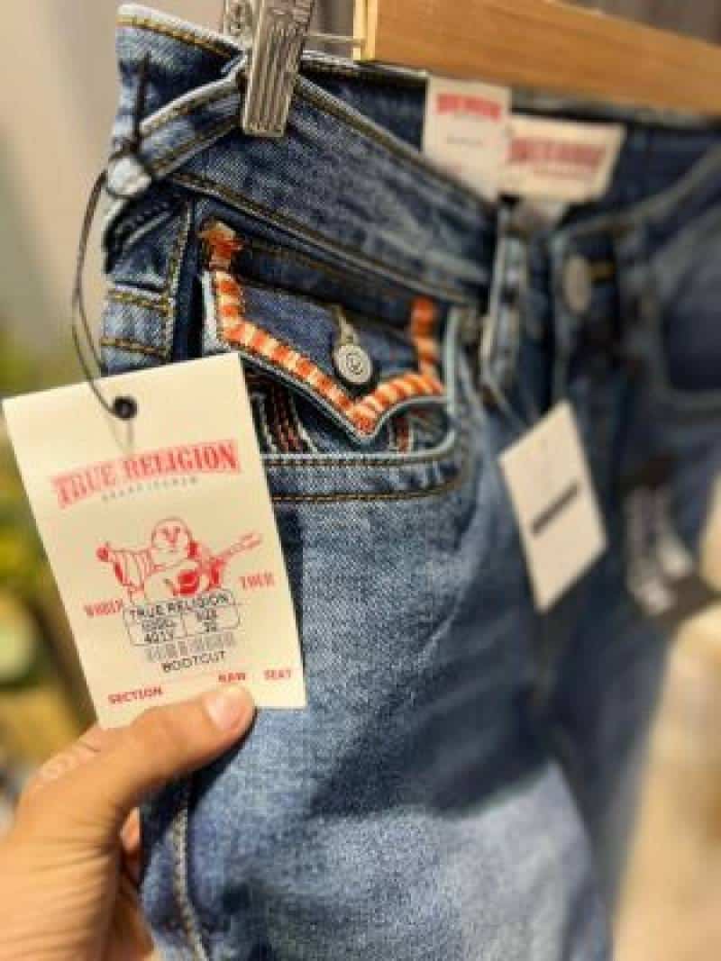 TRUE RELIGION IMPORTED JEANS 100% BOOTCUT