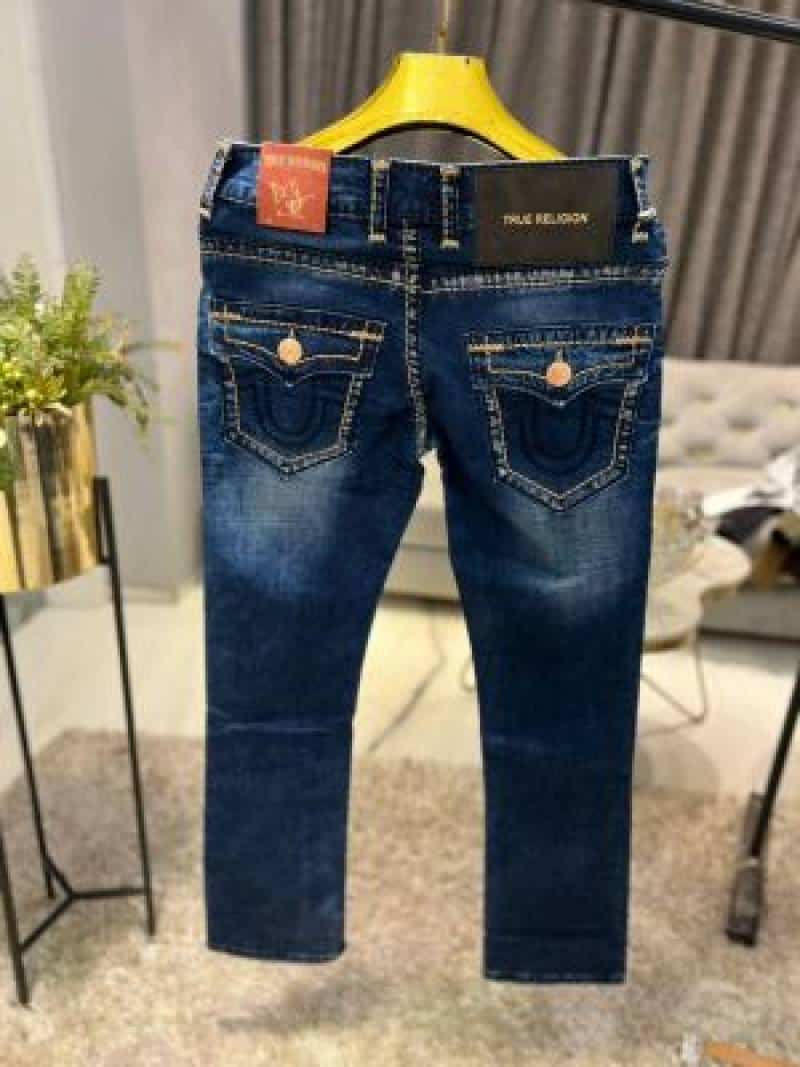 TRUE RELIGION IMPORTED JEANS 100% BOOTCUT
