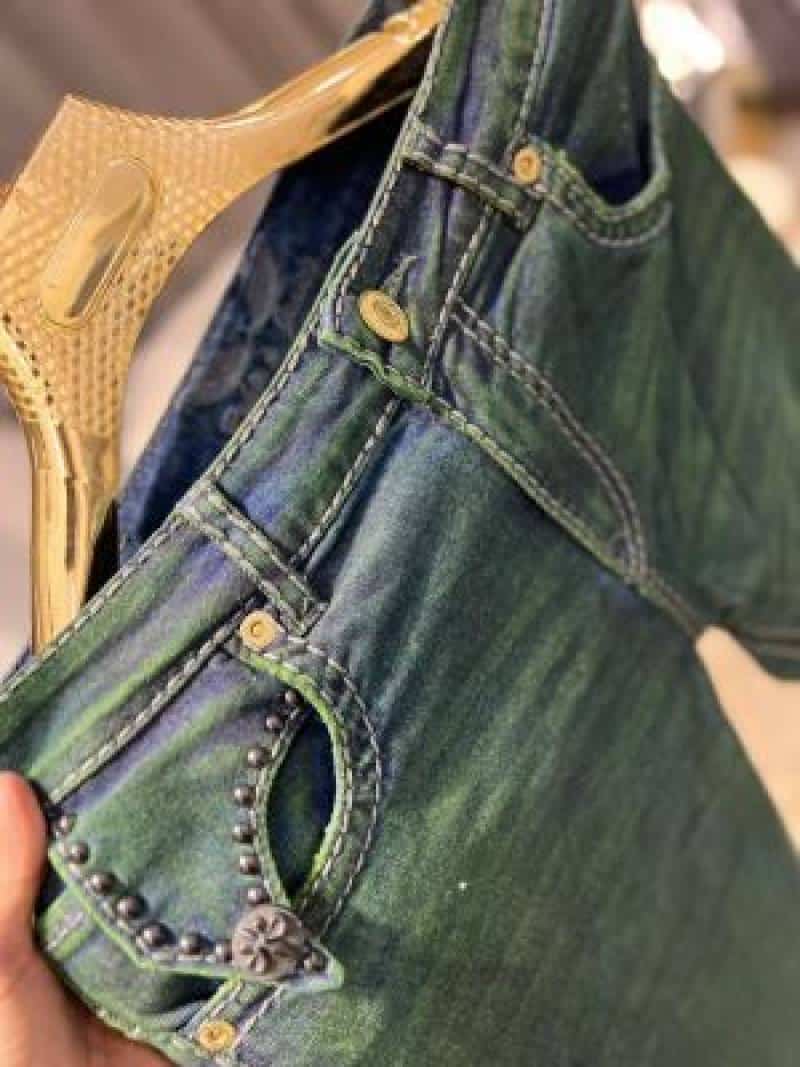 TRUE RELIGION IMPORTED JEANS 100% BOOTCUT