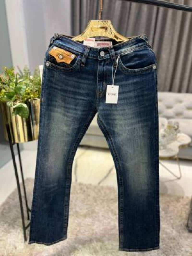 TRUE RELIGION IMPORTED JEANS 100% BOOTCUT