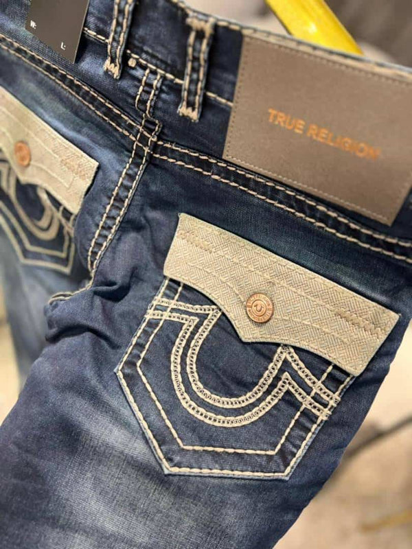 TRUE RELIGION IMPORTED JEANS 100% BOOTCUT