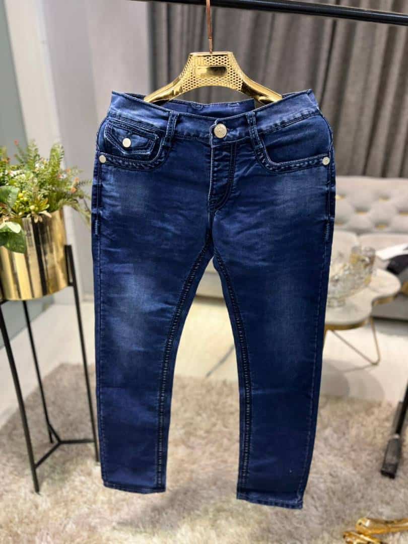 TRUE RELIGION IMPORTED JEANS 100% BOOTCUT