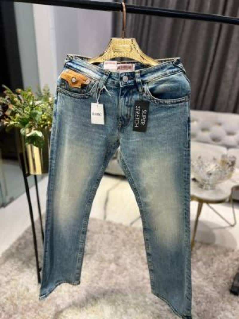TRUE RELIGION IMPORTED JEANS 100% BOOTCUT