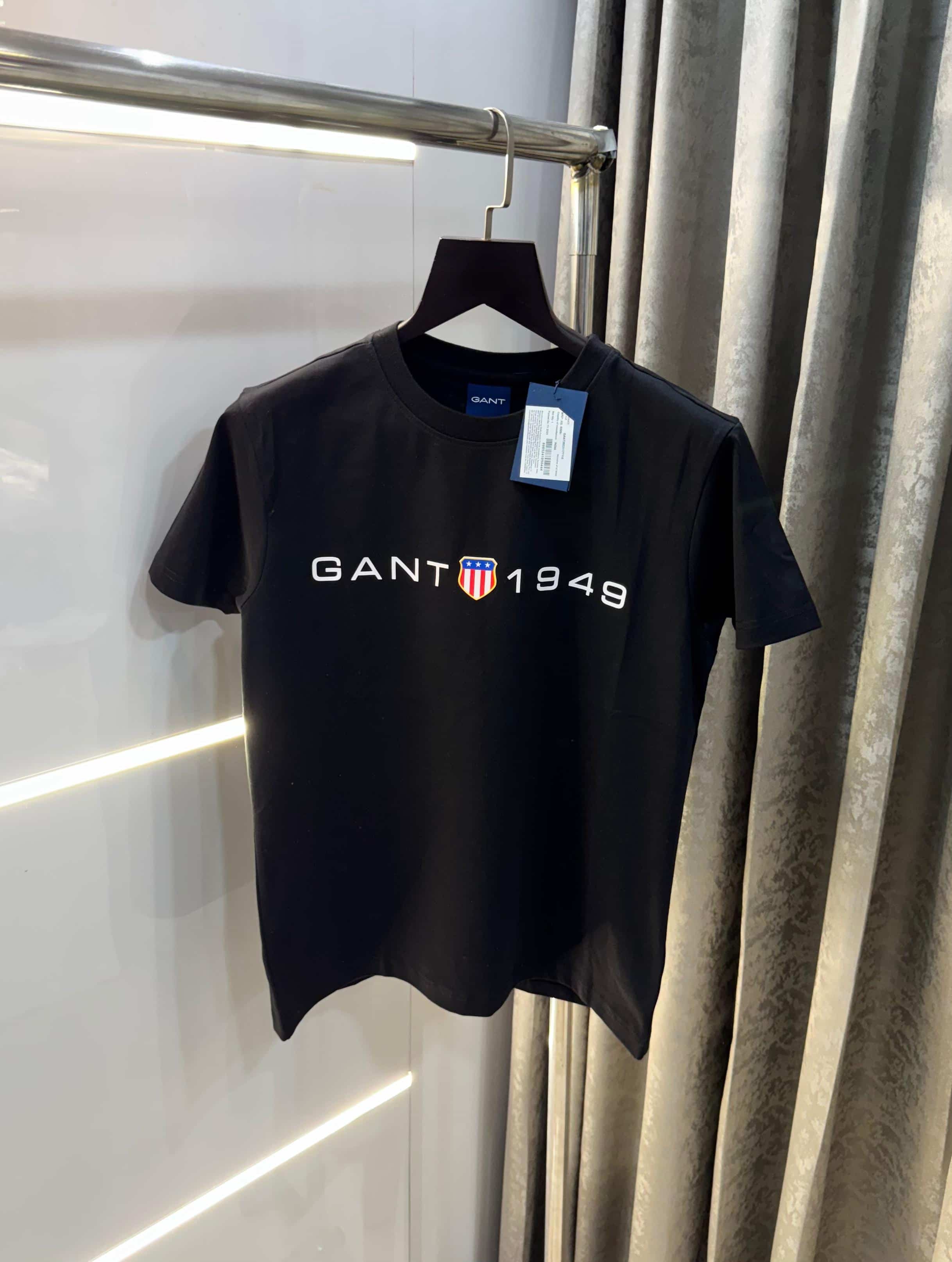 Gant Black Logo Print Premium Classic T-Shirt Main image