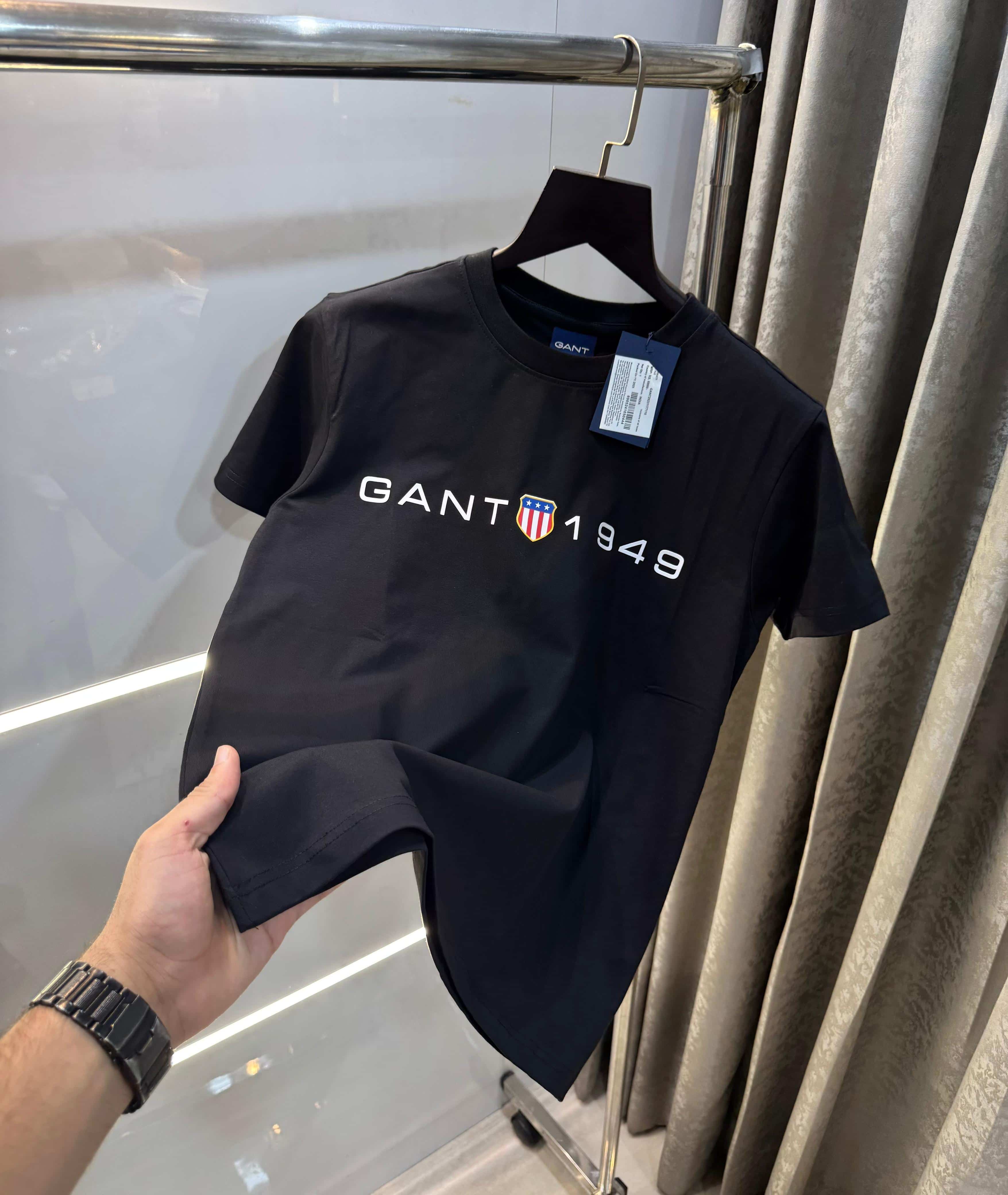 Gant Black Logo Print Premium Classic T-Shirt Secondary image