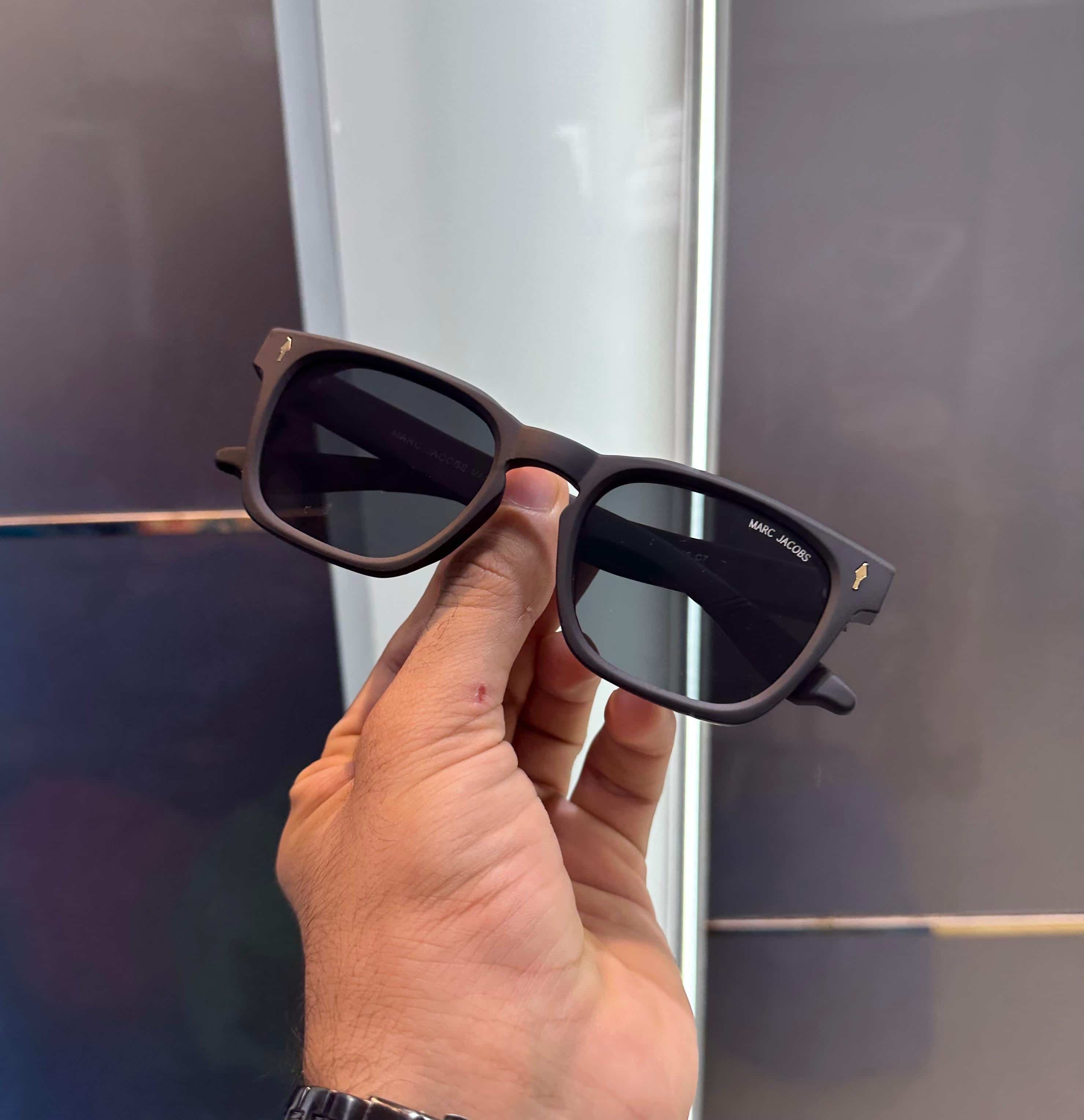 Marc Jacobs All Black Premium Shades 1125 Secondary image