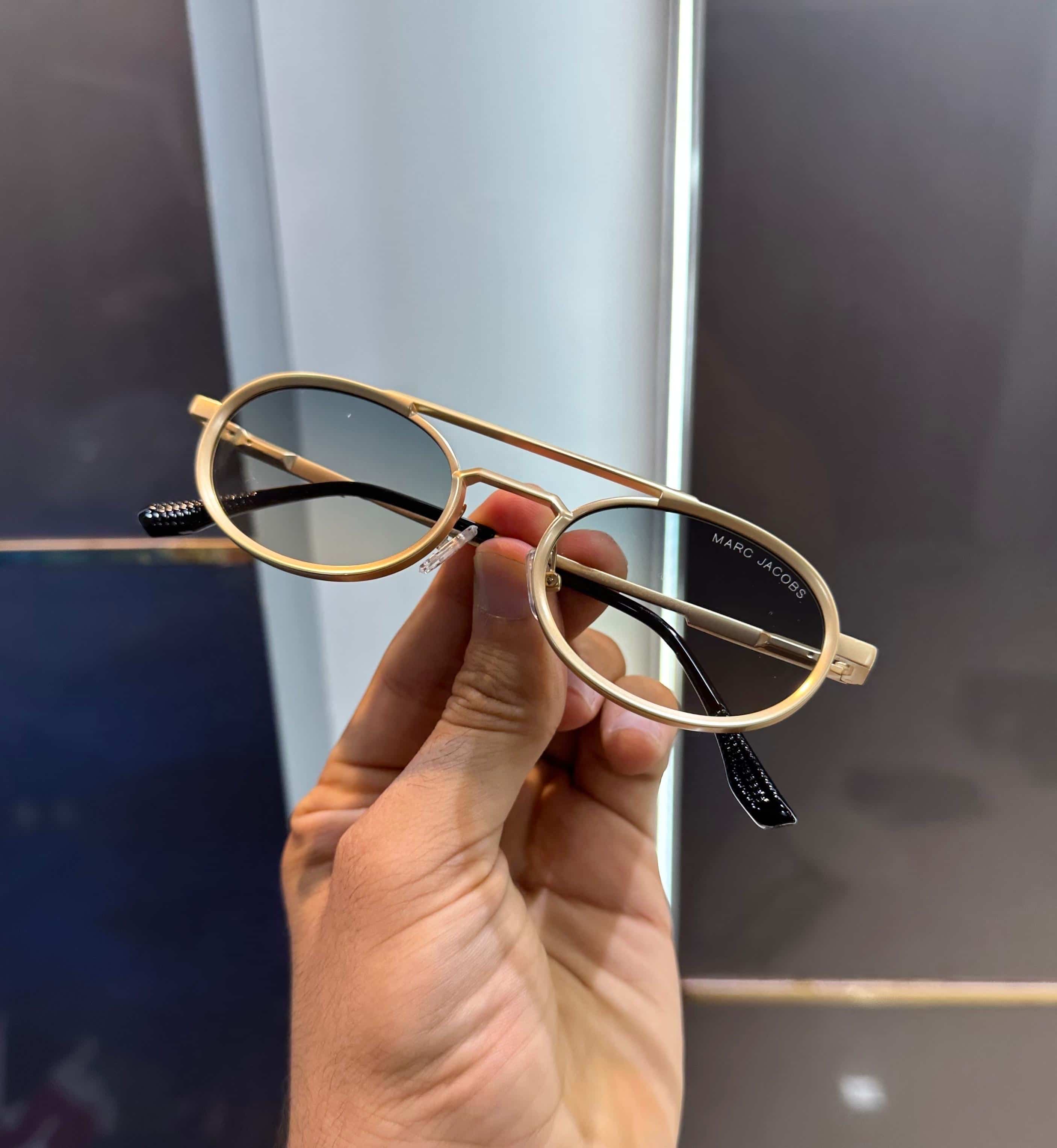 Marc Jacobs Gold Multi Premium Shades 8284 Secondary image