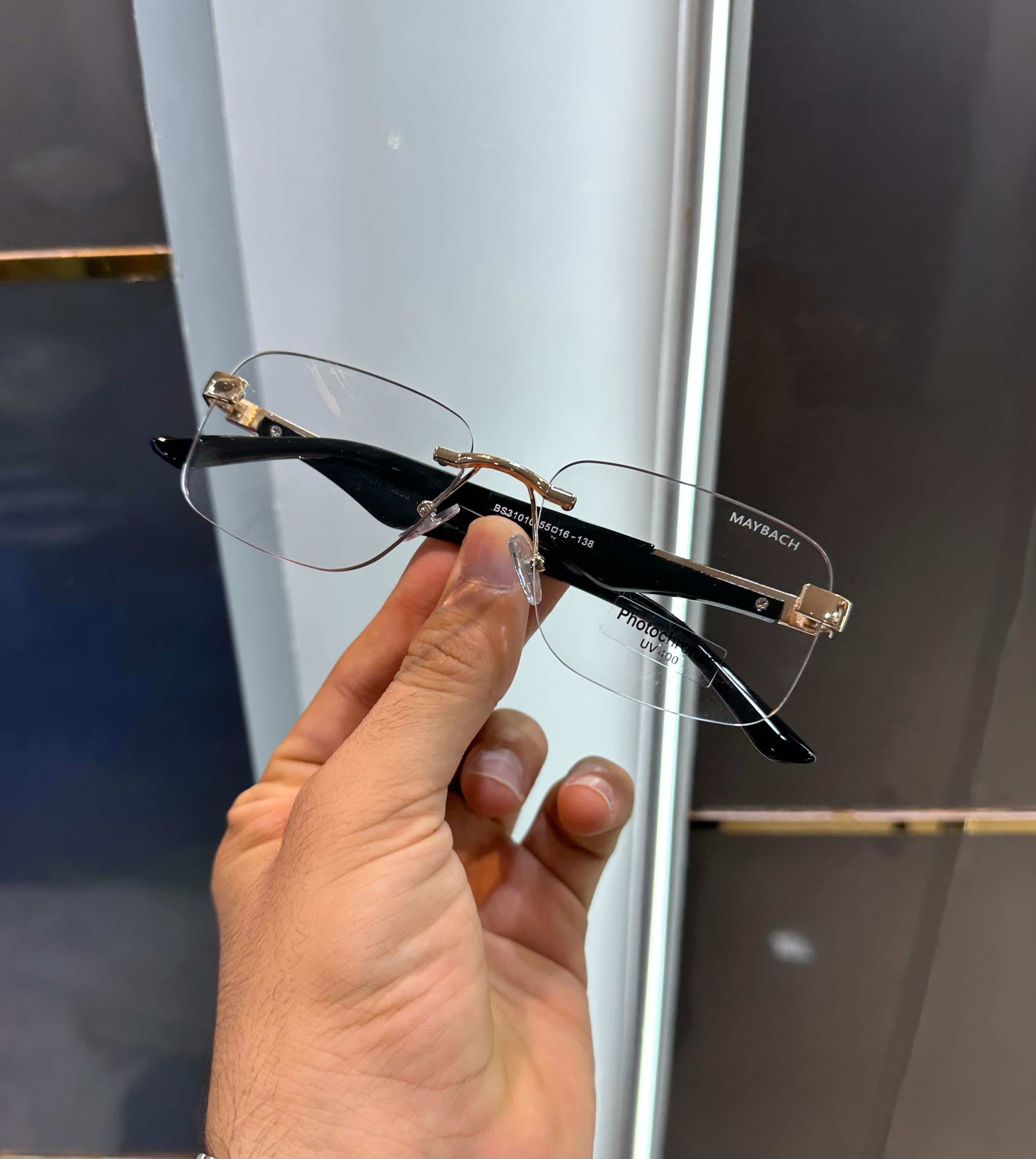 Maybach Gold Black Premium Shade 1010 Secondary image