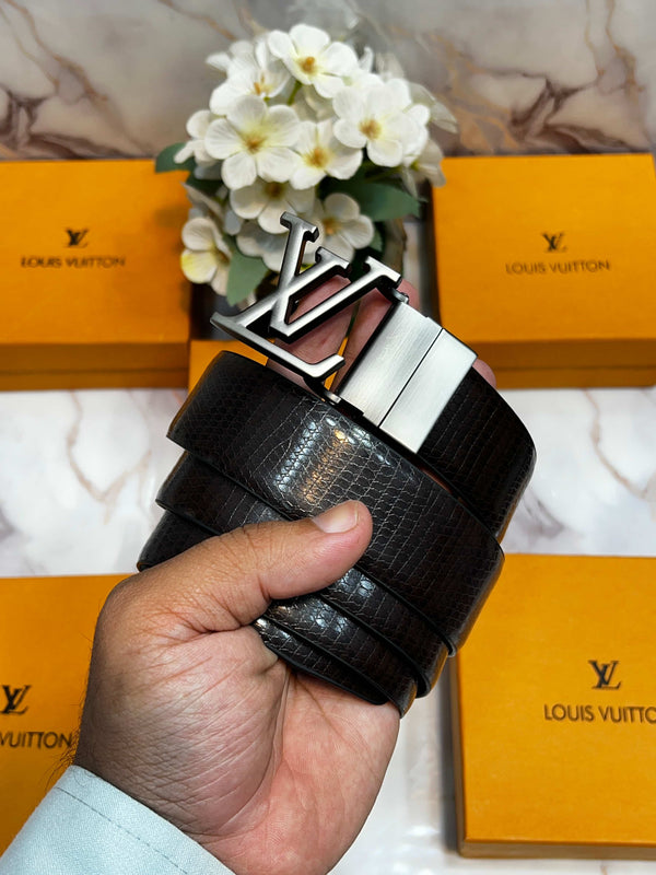 LV 1OUiS VuIT+ON PREMIUM QUALITY IMPORTED REVERSIBLE BELT WITH OG BO-X