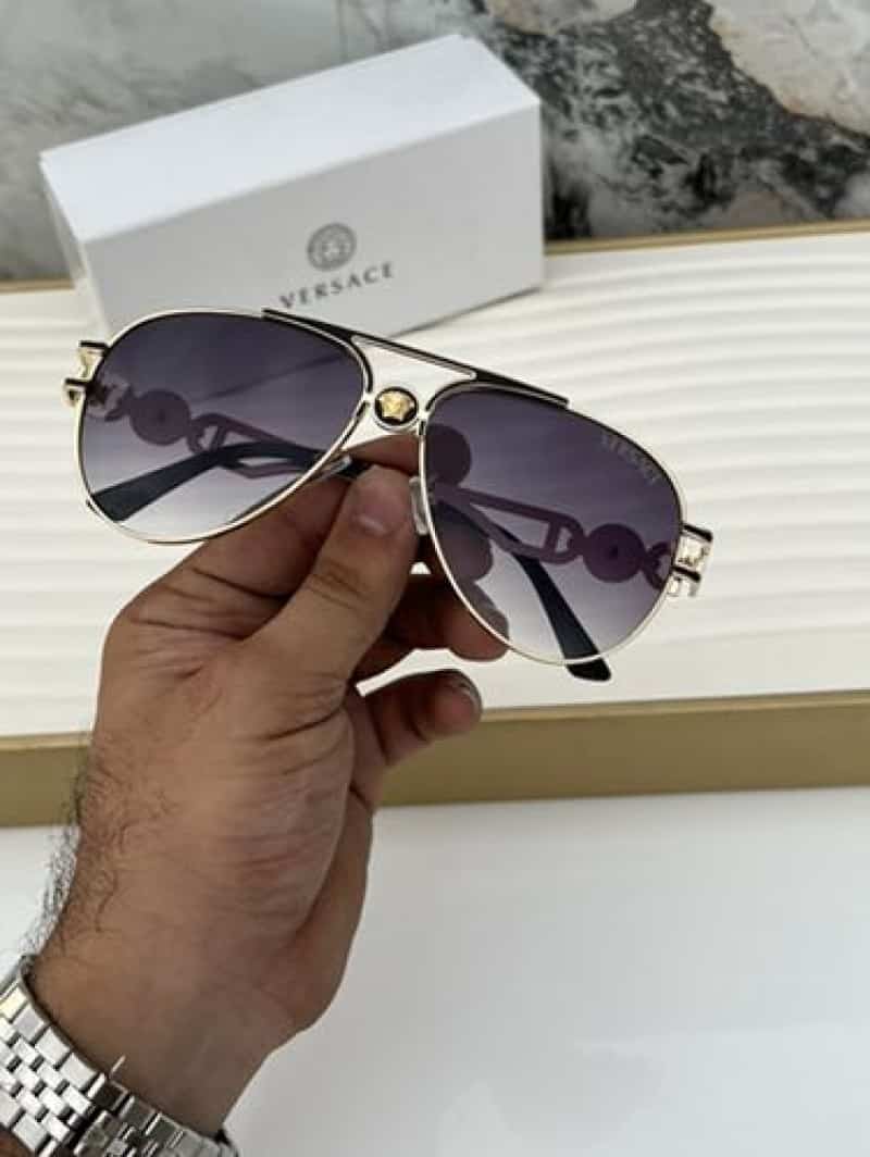 VerS@CE_3627_gold_black_shaded