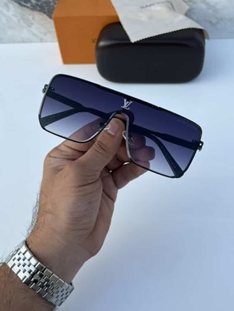 Louis_vuitton_297_black_shaded Main image