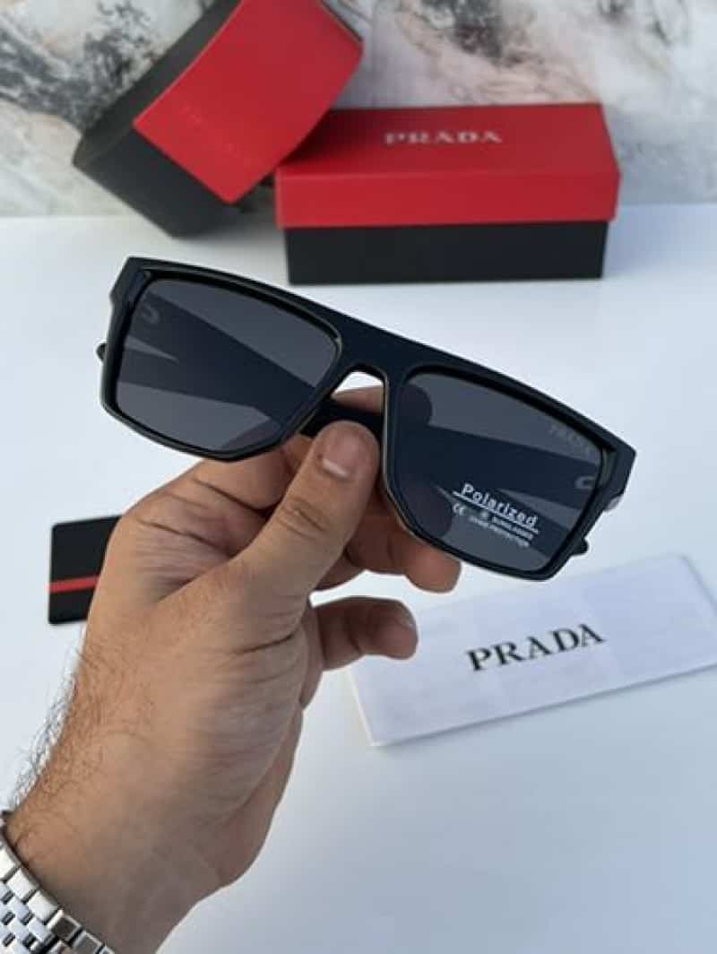 Prada_1320_glossy_black Secondary image