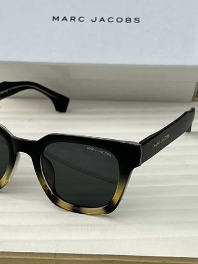 marc_jacobs_1105_black_tiger Secondary image