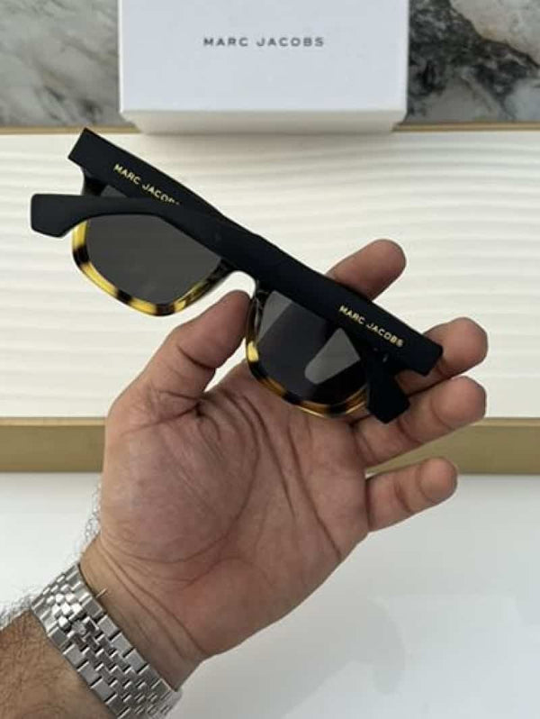marc_jacobs_1105_black_tiger
