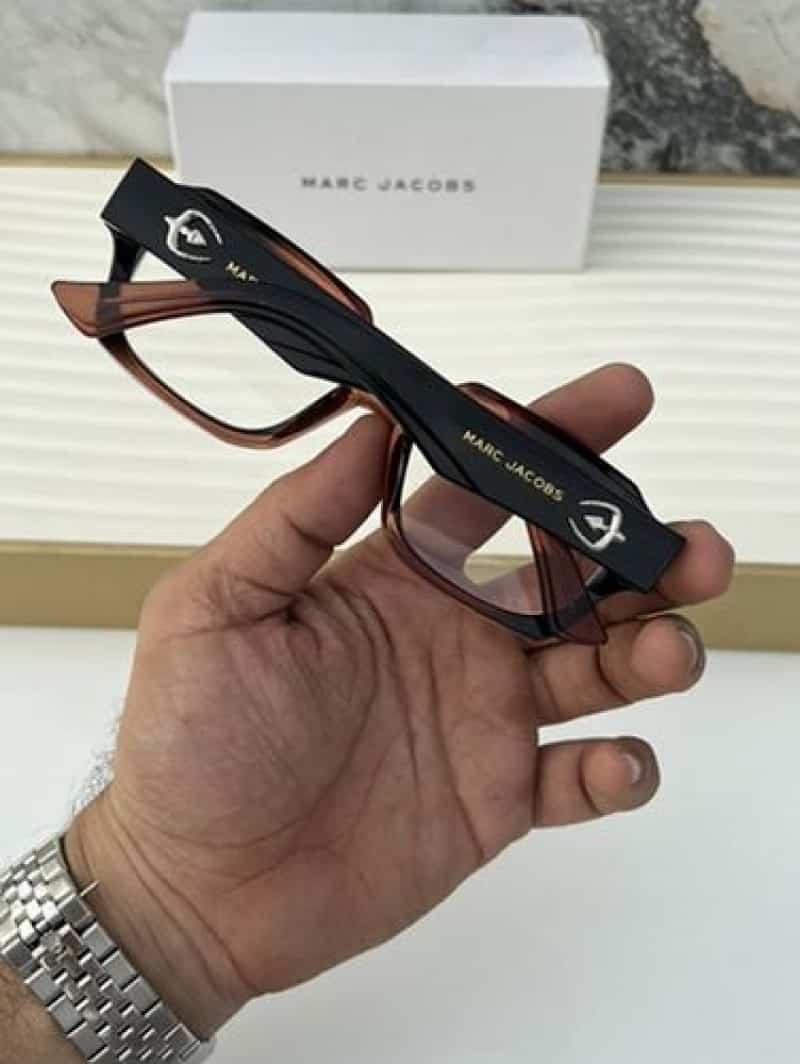 Marc_jacobs_1097_brown_plano