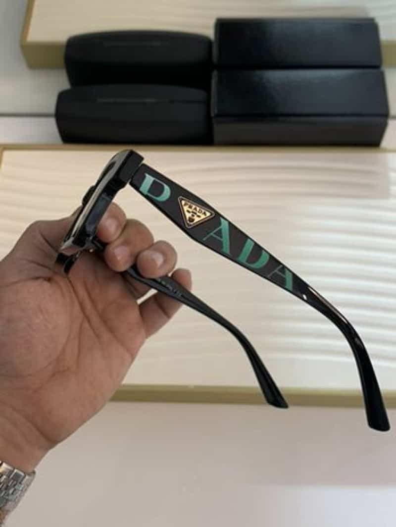 prada_55310_black Secondary image