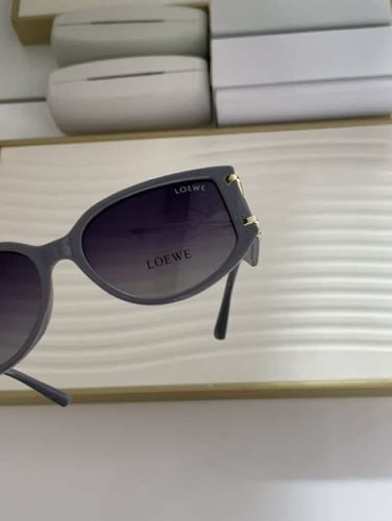 Loewe_5013_grey_black