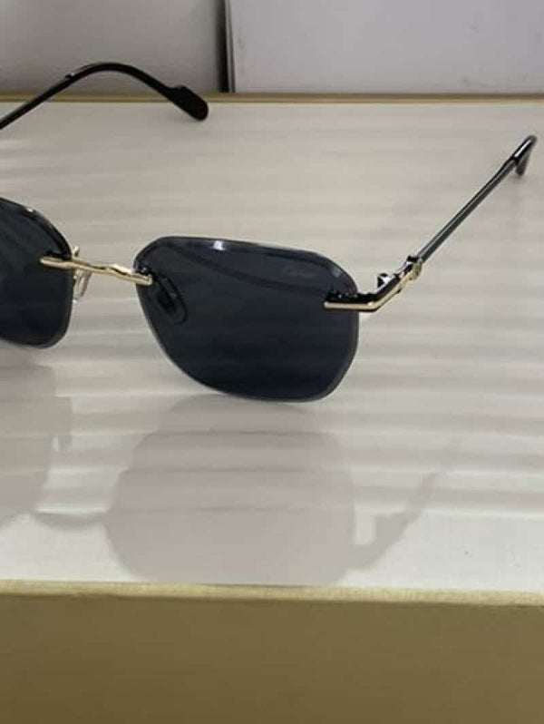 Cartier_501_gold_black