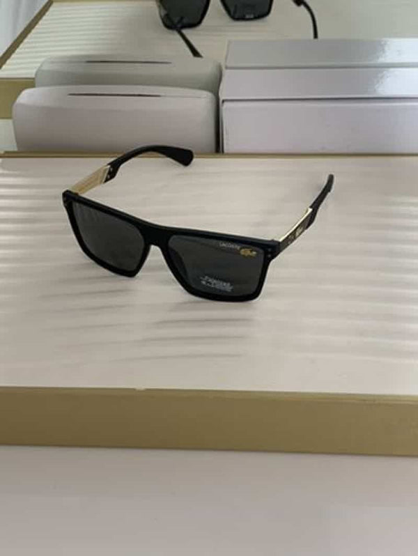 lAcOSTE_58770_matt_black