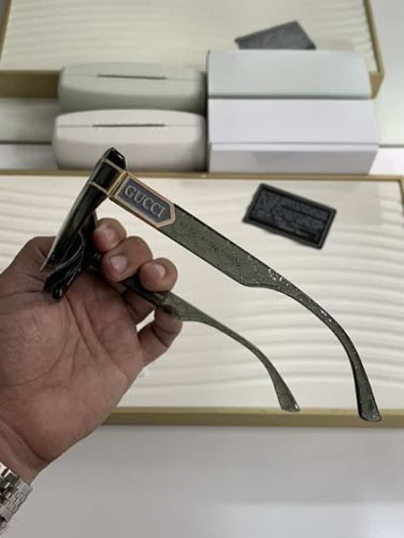 gucci_5517 grey