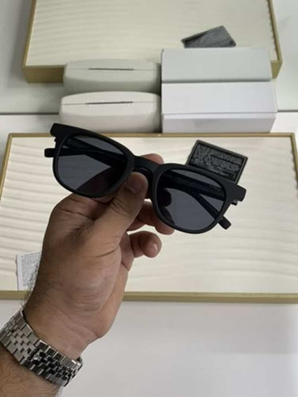 Dior_146 black